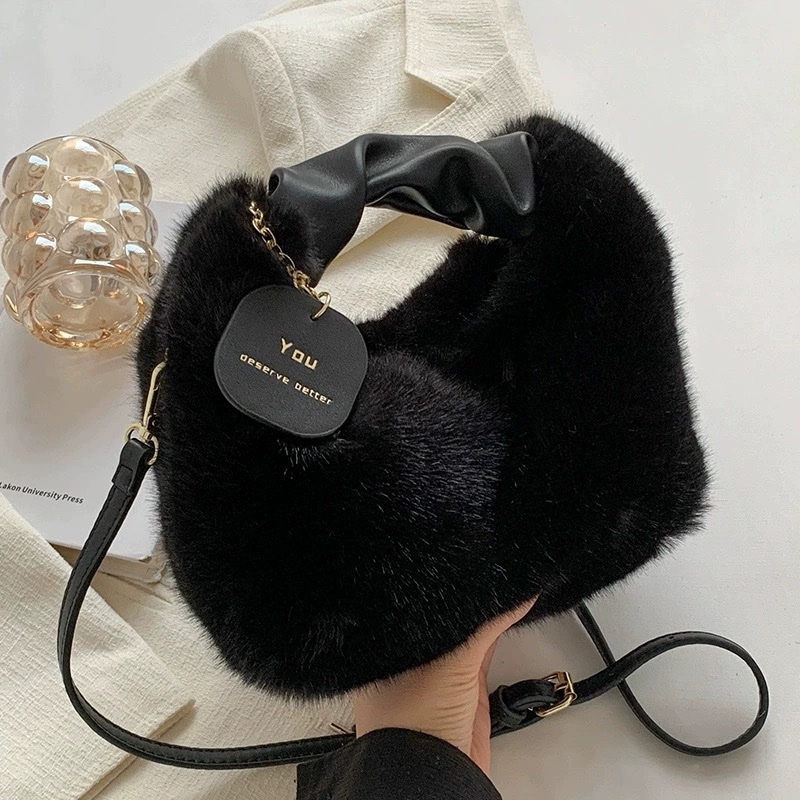 Classy fur bag - Image 3